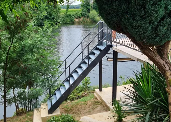 Maisonnette En Bord De Riviere Σπίτι διακοπών